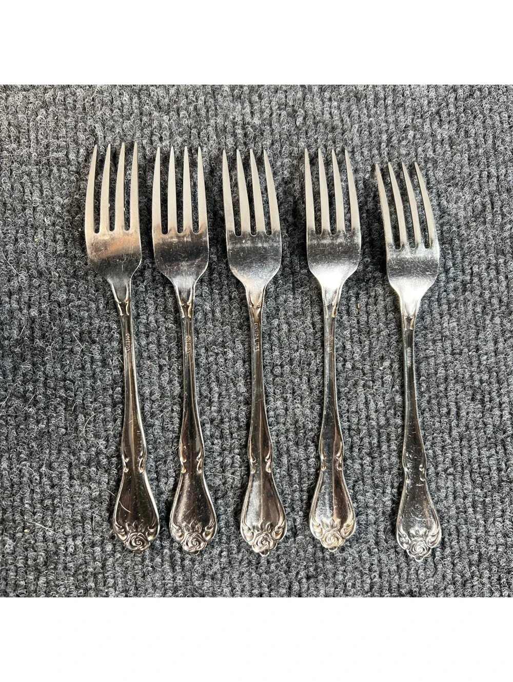 oneida stainless flatware 5 DinnerForks